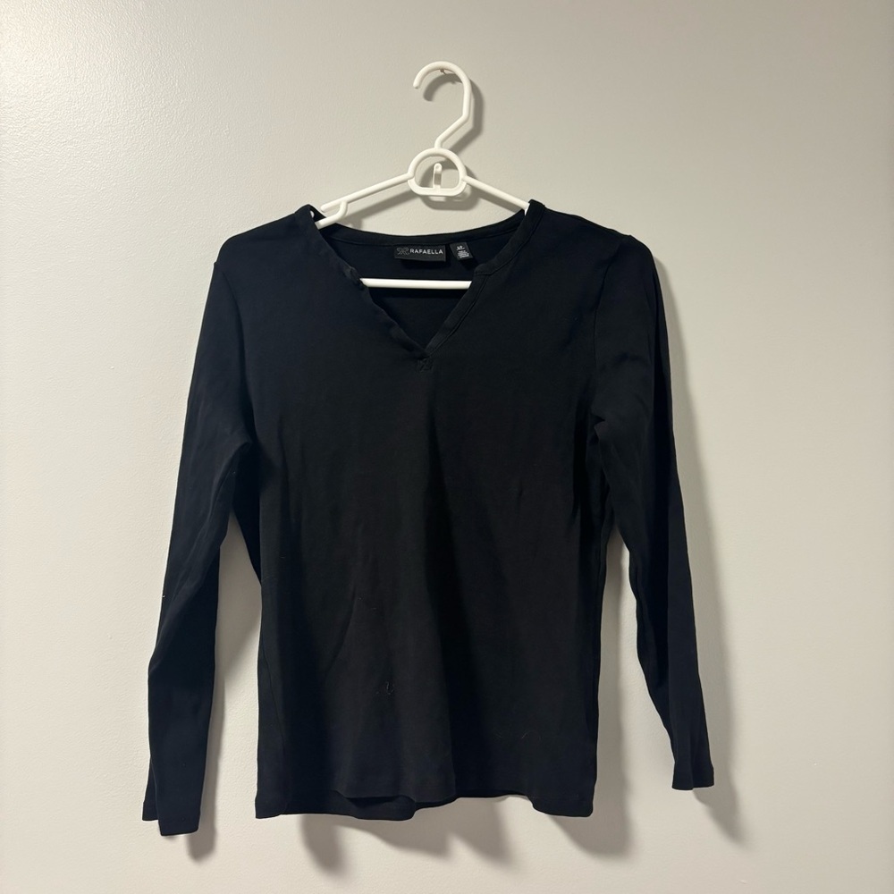 Rafaella Women's Classic Black Long Sleeve Top Small